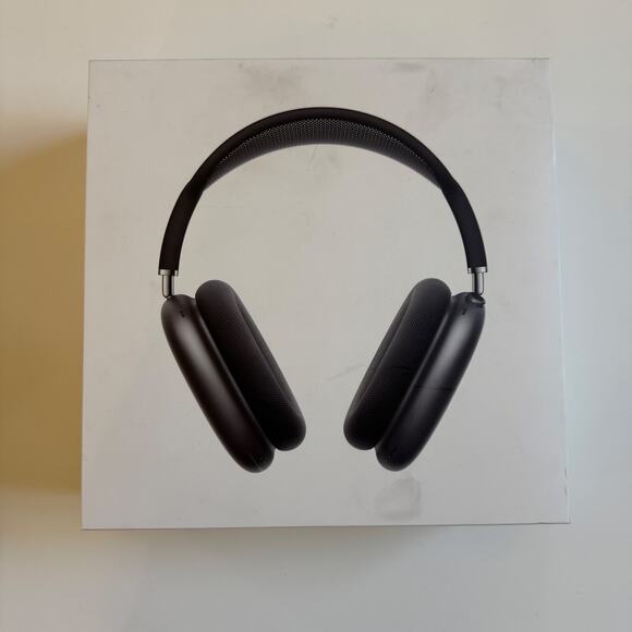 Apple Air Pods Max Smart Case in Box Extra Ear Cushions Travel Hard Case Black - Picture 2 of 10